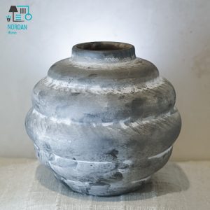 گلدان سفالی غبار