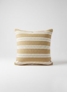 کوسن دستباف مدل آوان